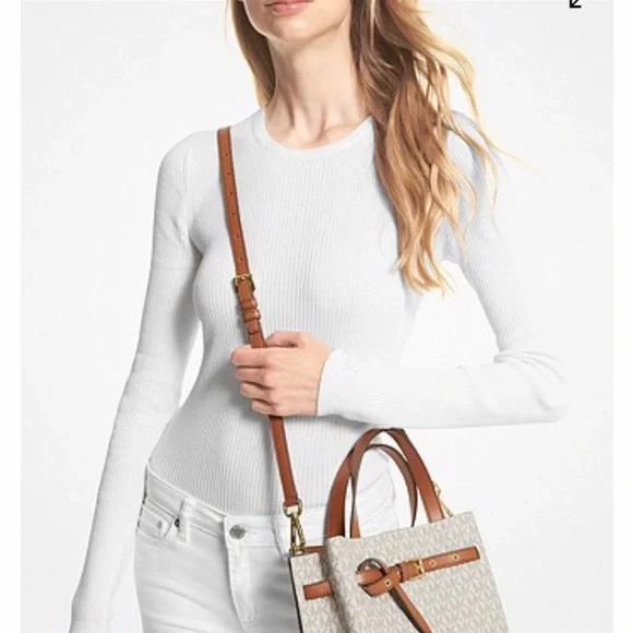 MICHAEL MICHAEL KORS Vanilla
Emilia Small  Satchel Crossbody Bag Vanilla - Picture 6 of 14